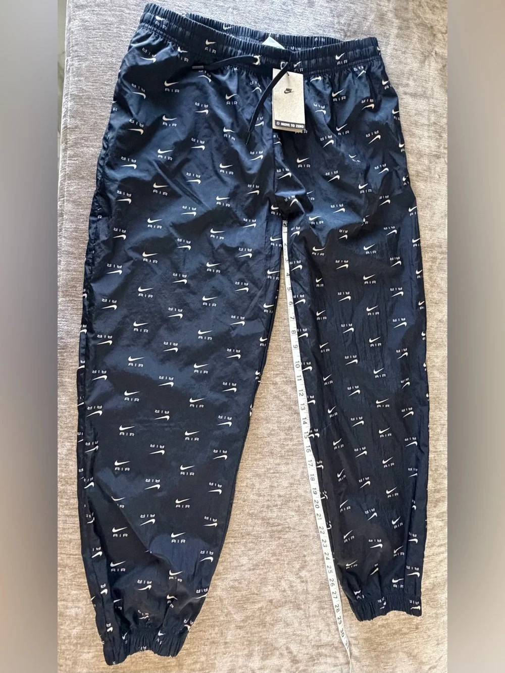 Nike Air Women’s Woven Tracksuit Set Jacket + Jogger Pants Black/White NWT